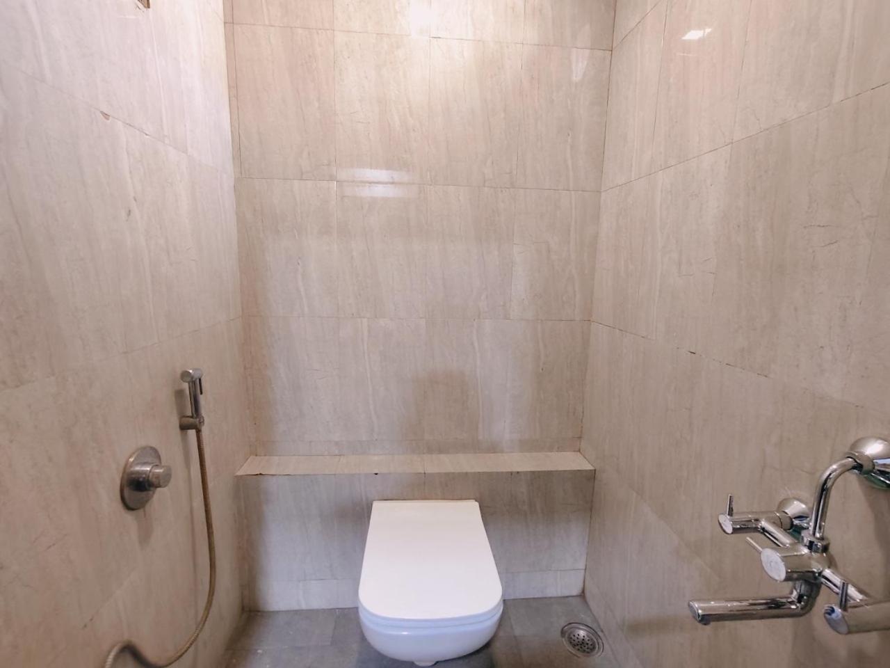 Hotel Pragati Inn Ahmednagar Eksteriør billede