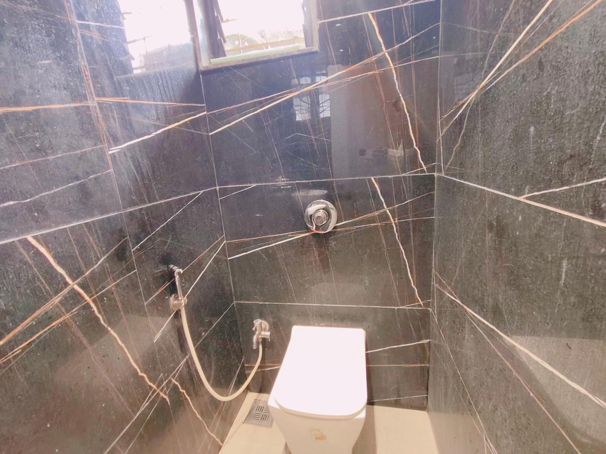 Hotel Pragati Inn Ahmednagar Eksteriør billede