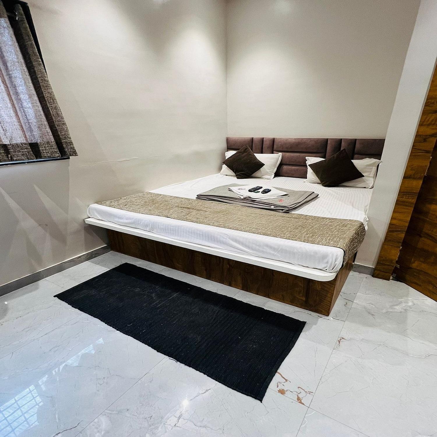 Hotel Pragati Inn Ahmednagar Eksteriør billede